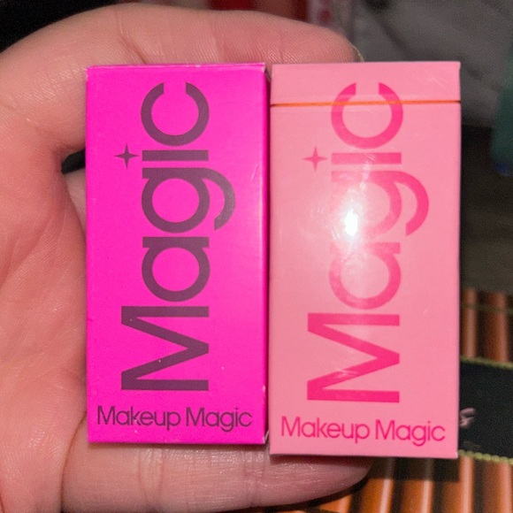 NEW-Large Makeup Bundle-18 items (Jeffree Star, Too Faced, Bare Minerals, etc.) - Picture 8 of 11